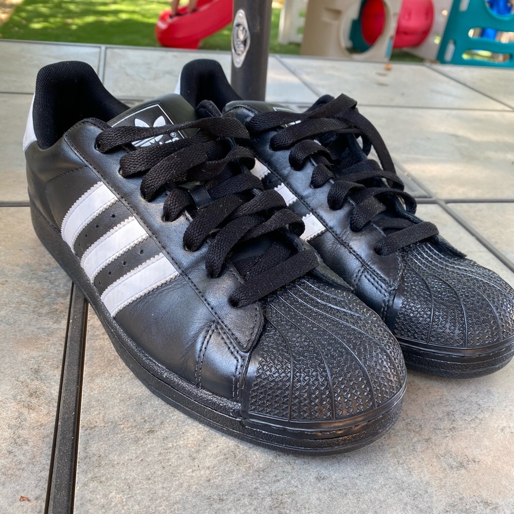 Adidas Superstars size 10.5 men’s shell toe